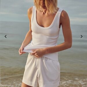 Sold Out NYC Scoop Tank